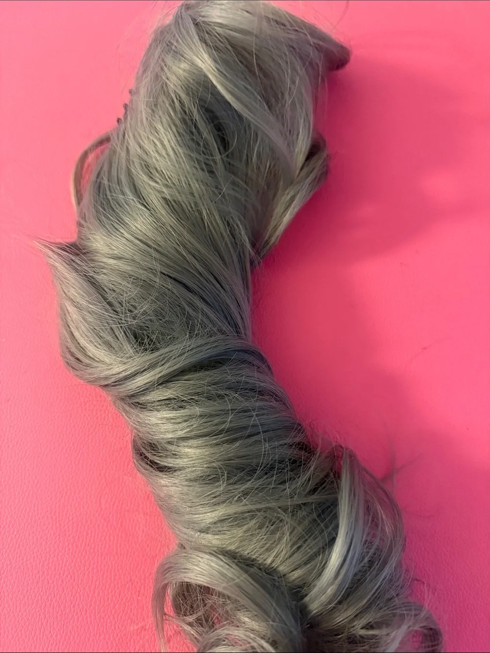 Luxury Wavy Hair Extension - Silver Gray